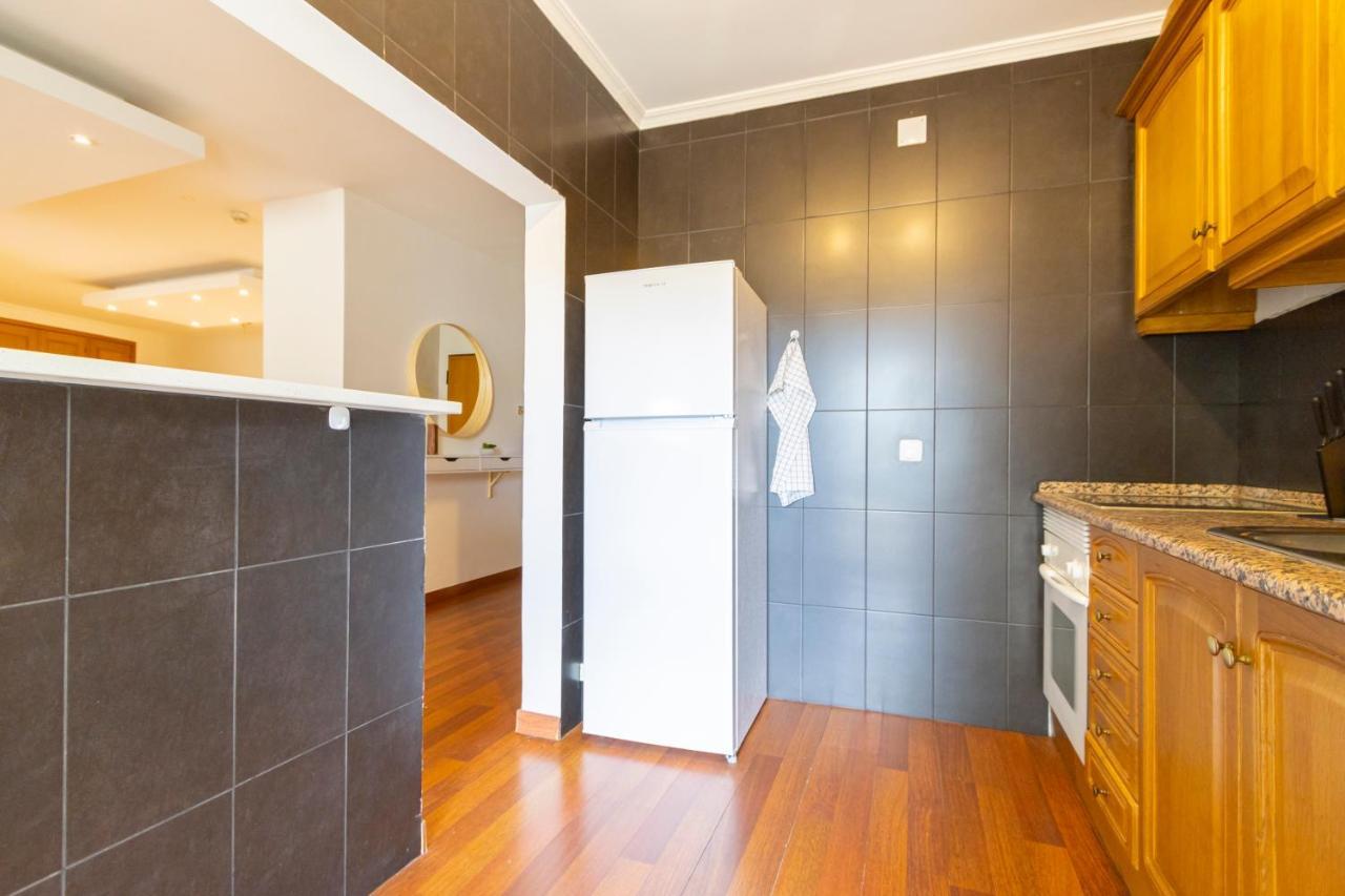 Spaceful Apartment In アルブフェイラ エクステリア 写真