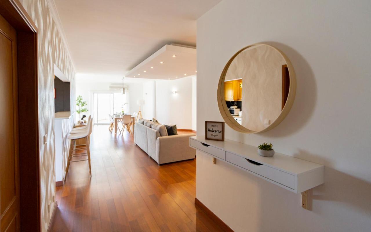 Spaceful Apartment In アルブフェイラ エクステリア 写真